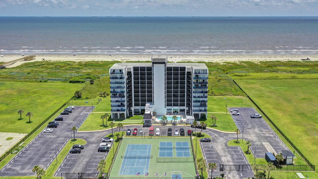 415 Beach Drive - Photo 1