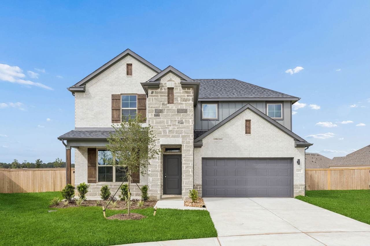 1202 Pavia Fields Drive - Photo 1