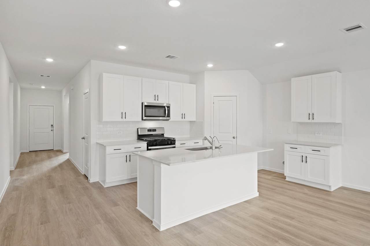 16531 Hidden Ponderosa Path - Photo 1