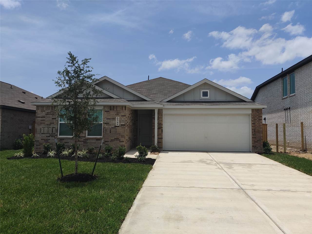 6546 Summer Azure Lane - Photo 1