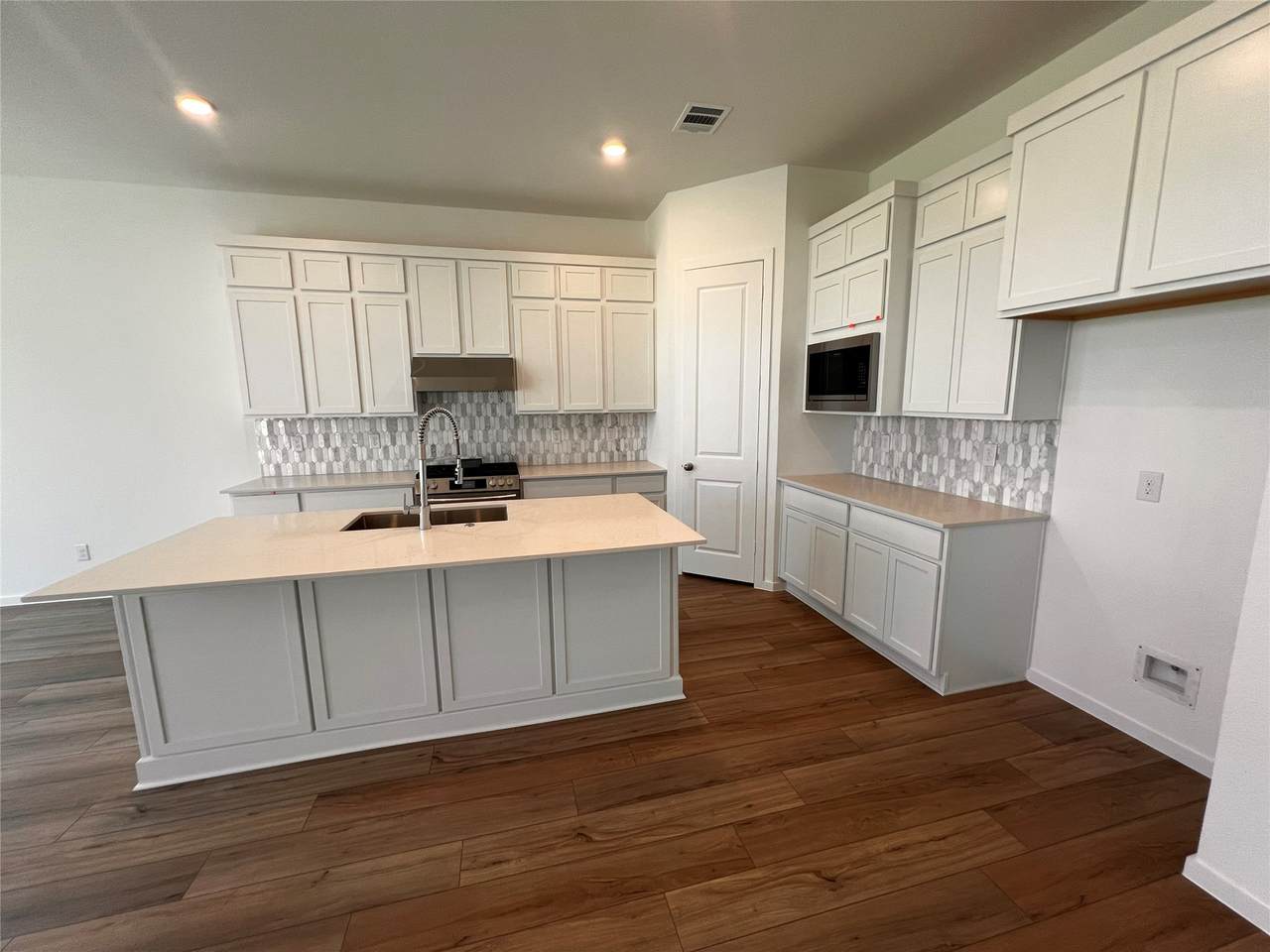 17402 Rose Gap Court - Photo 1