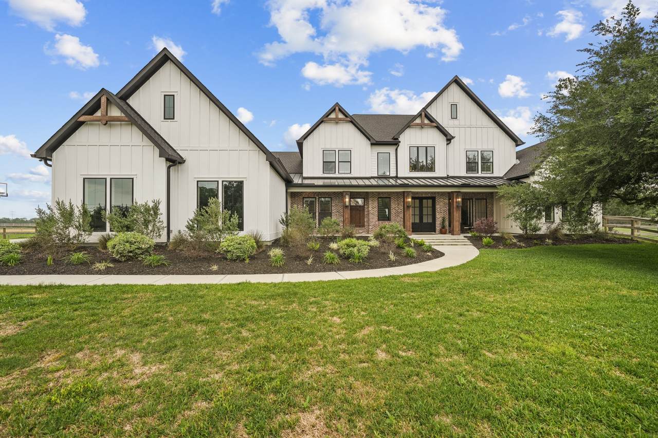 1650 Lundy Lane - Photo 1