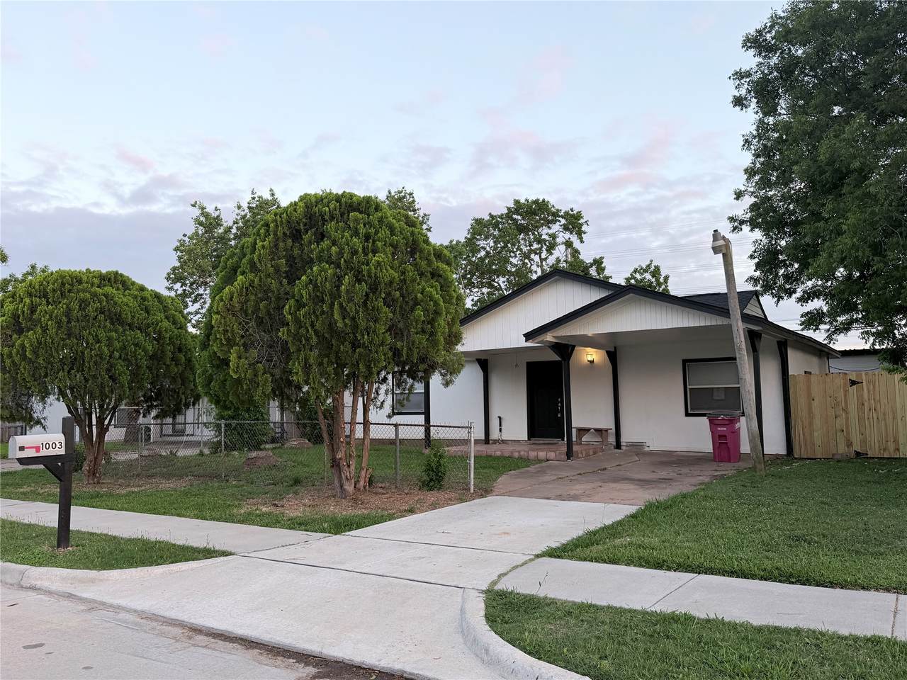 1003 12th Street - Photo 1