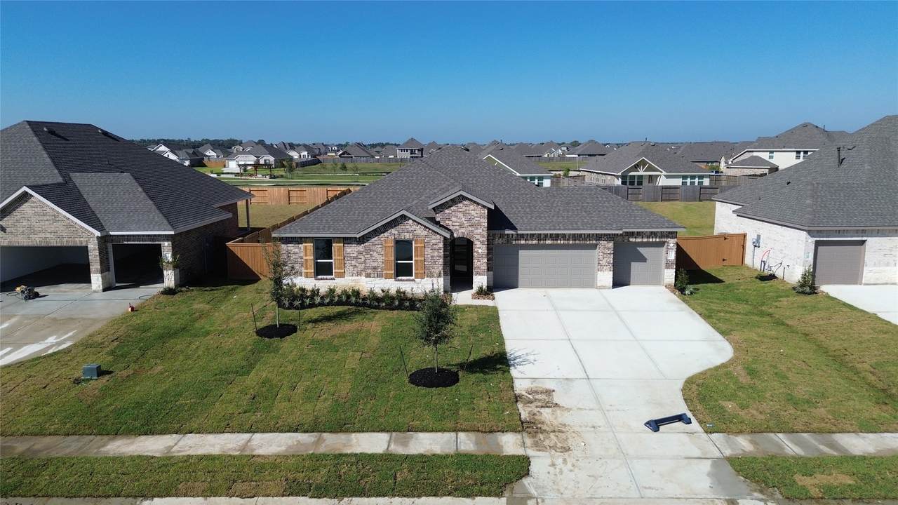 1390 Imperial Ranch Way - Photo 1