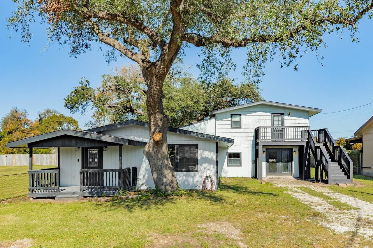 640 Whitten Street - Photo 1