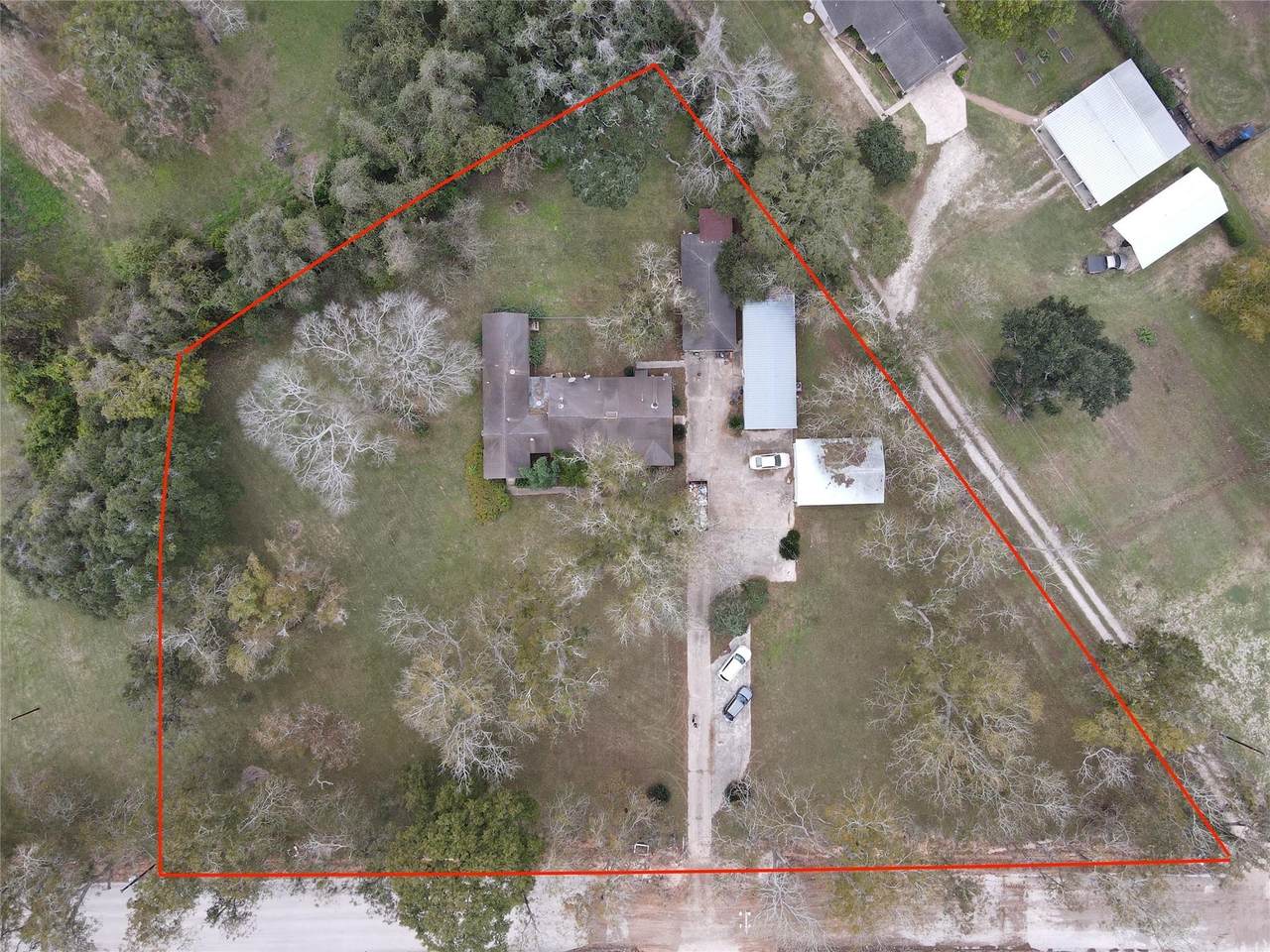 6907 Highway 36 - Photo 1