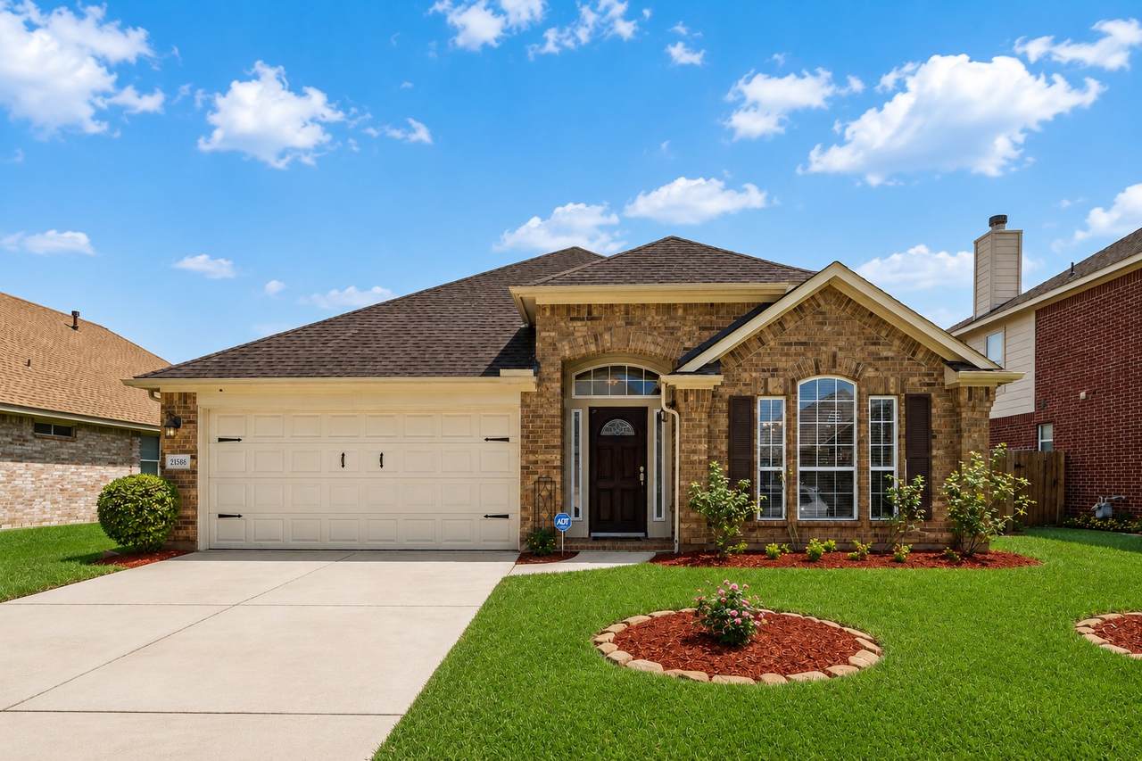 21586 Tims Harbor Drive - Photo 1