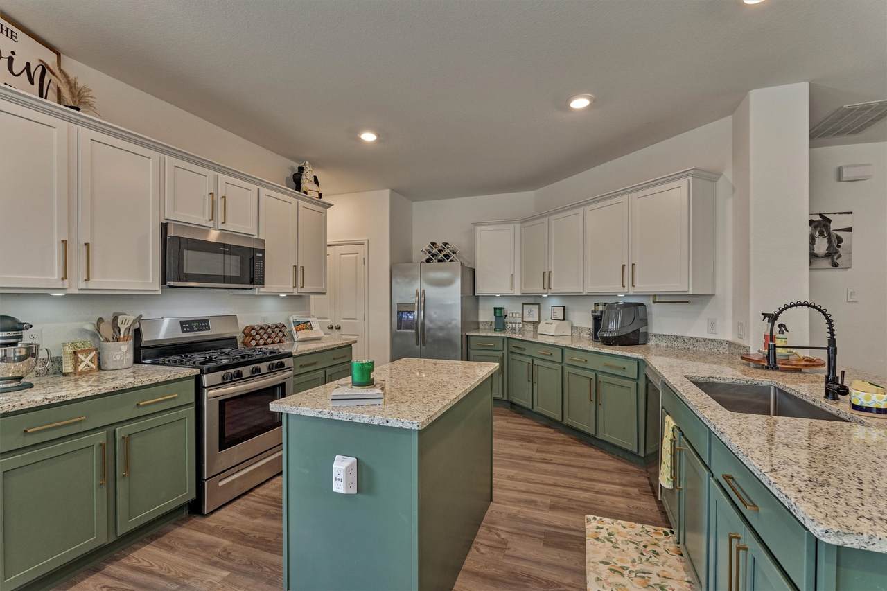 21402 Waldenburg Place - Photo 1