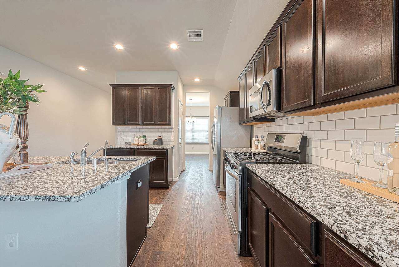 3914 Mcdonough Way - Photo 1