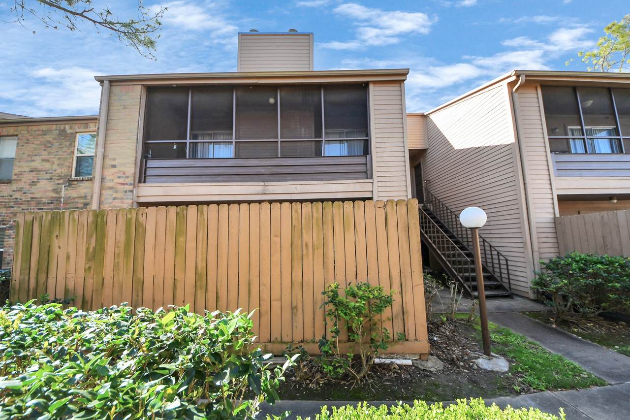 10555 Turtlewood Court - Photo 1