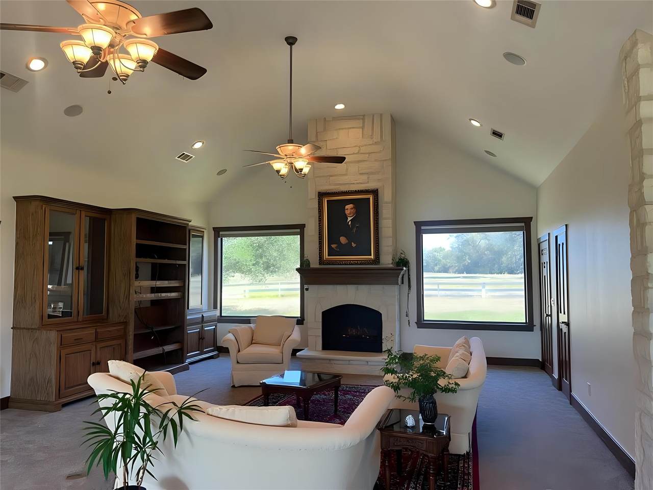 901 Huffman Street - Photo 1