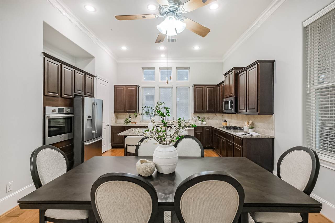 3907 Austin Street - Photo 1