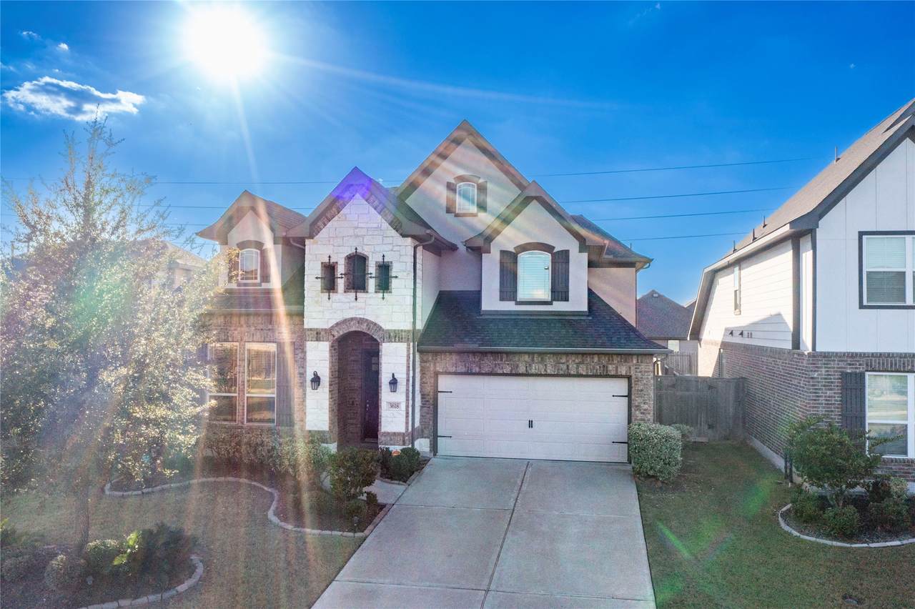 3618 Windward Canyon Drive - Photo 1