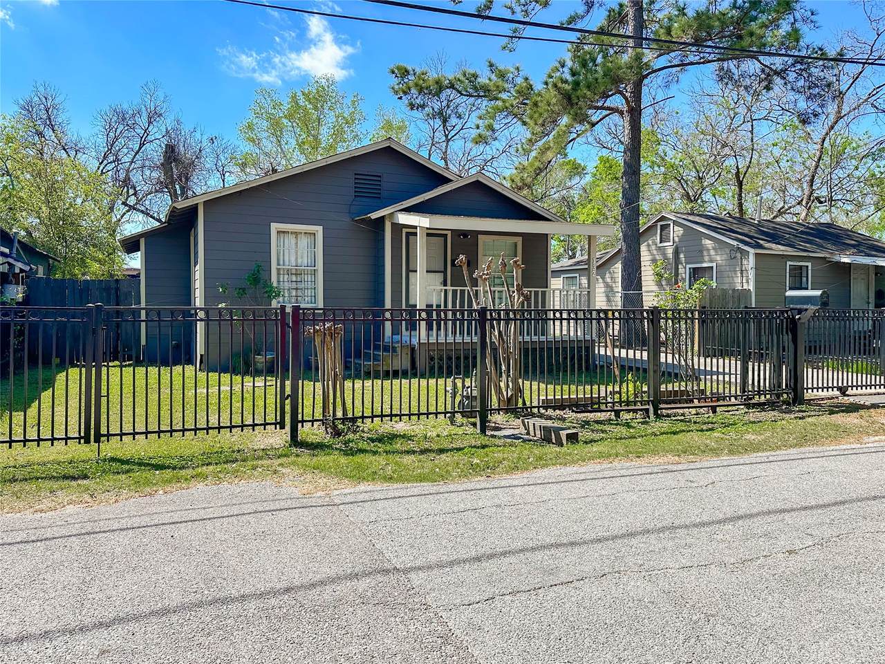 132 Grothe Lane - Photo 1