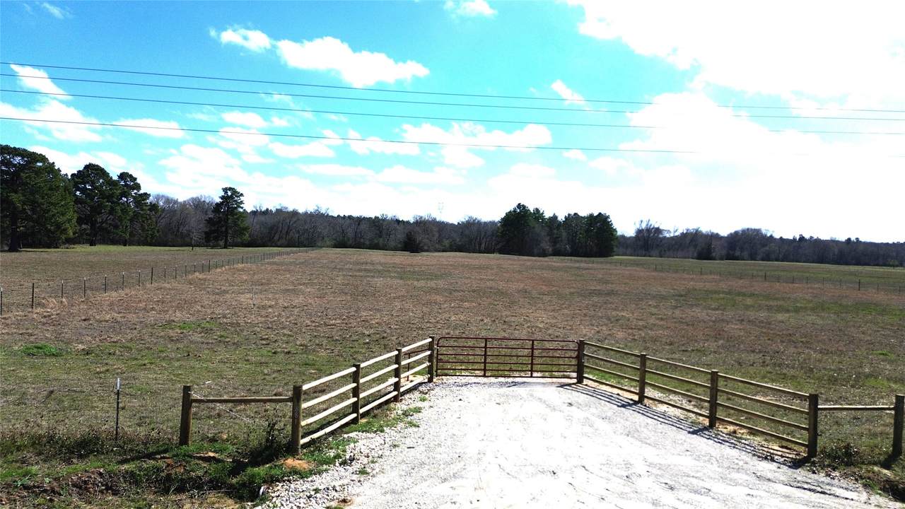 681 County Road 4110 - Photo 1