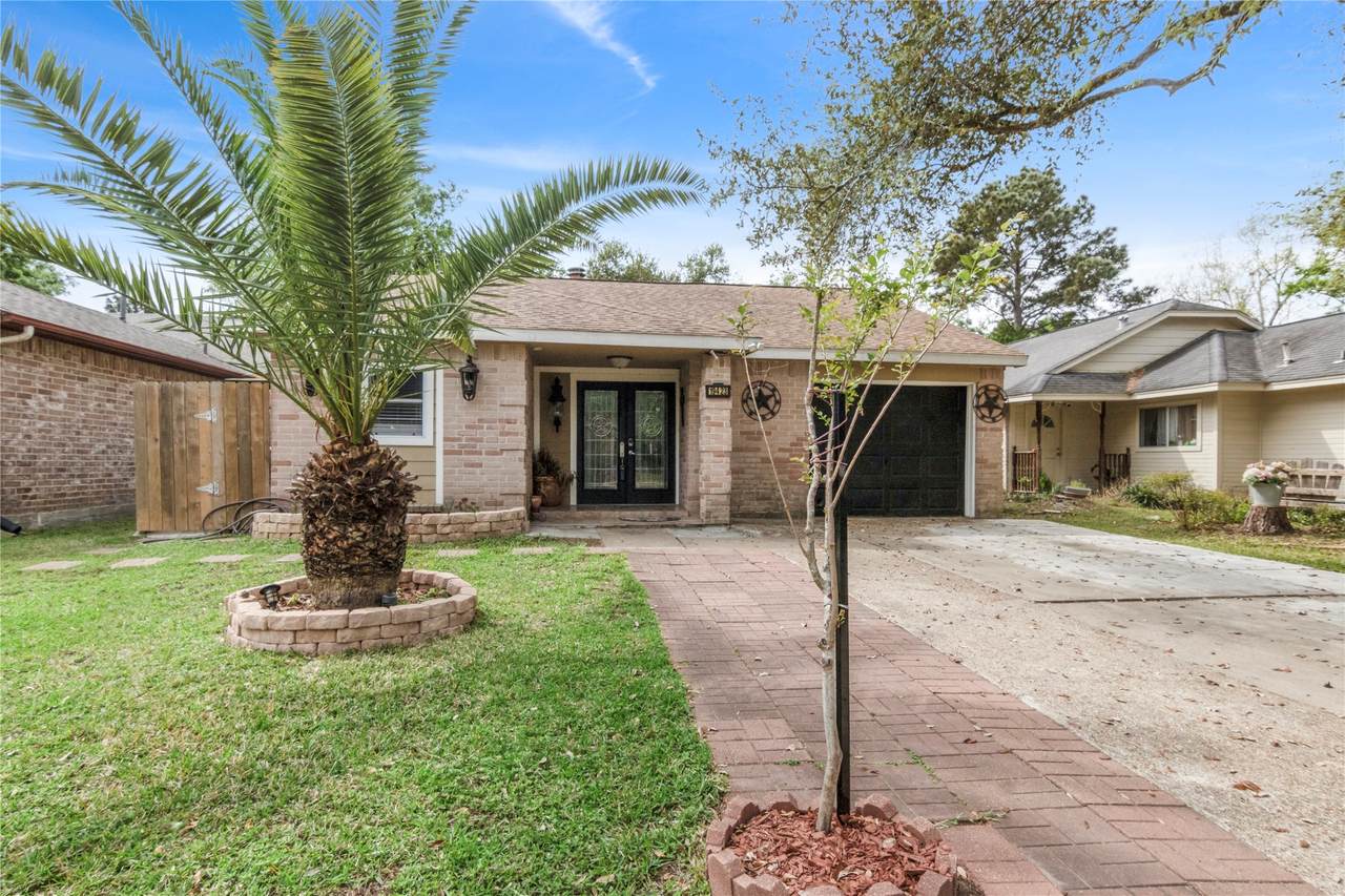 19423 Cypress Bay Court - Photo 1