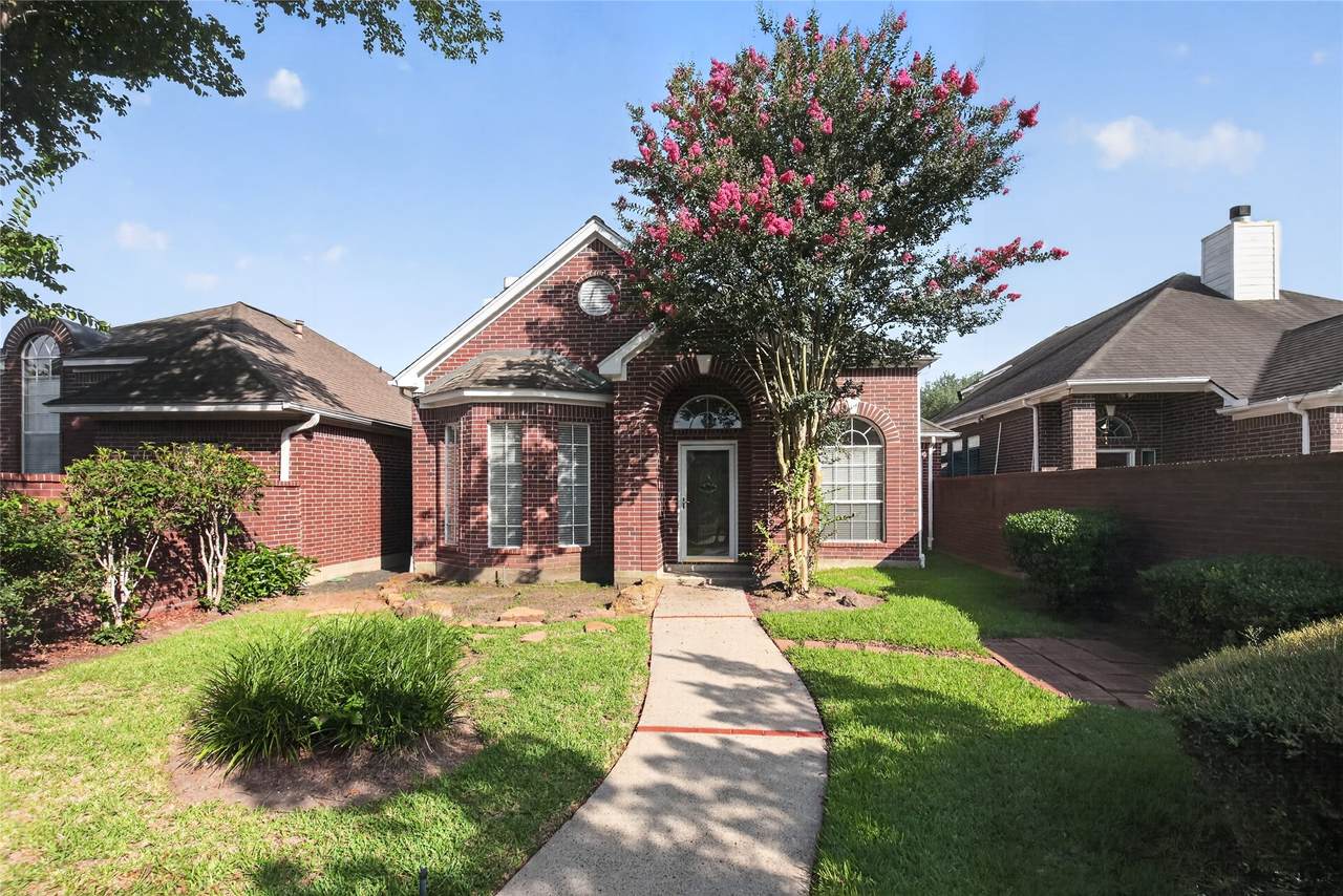 4627 Cashel Spring Drive - Photo 1