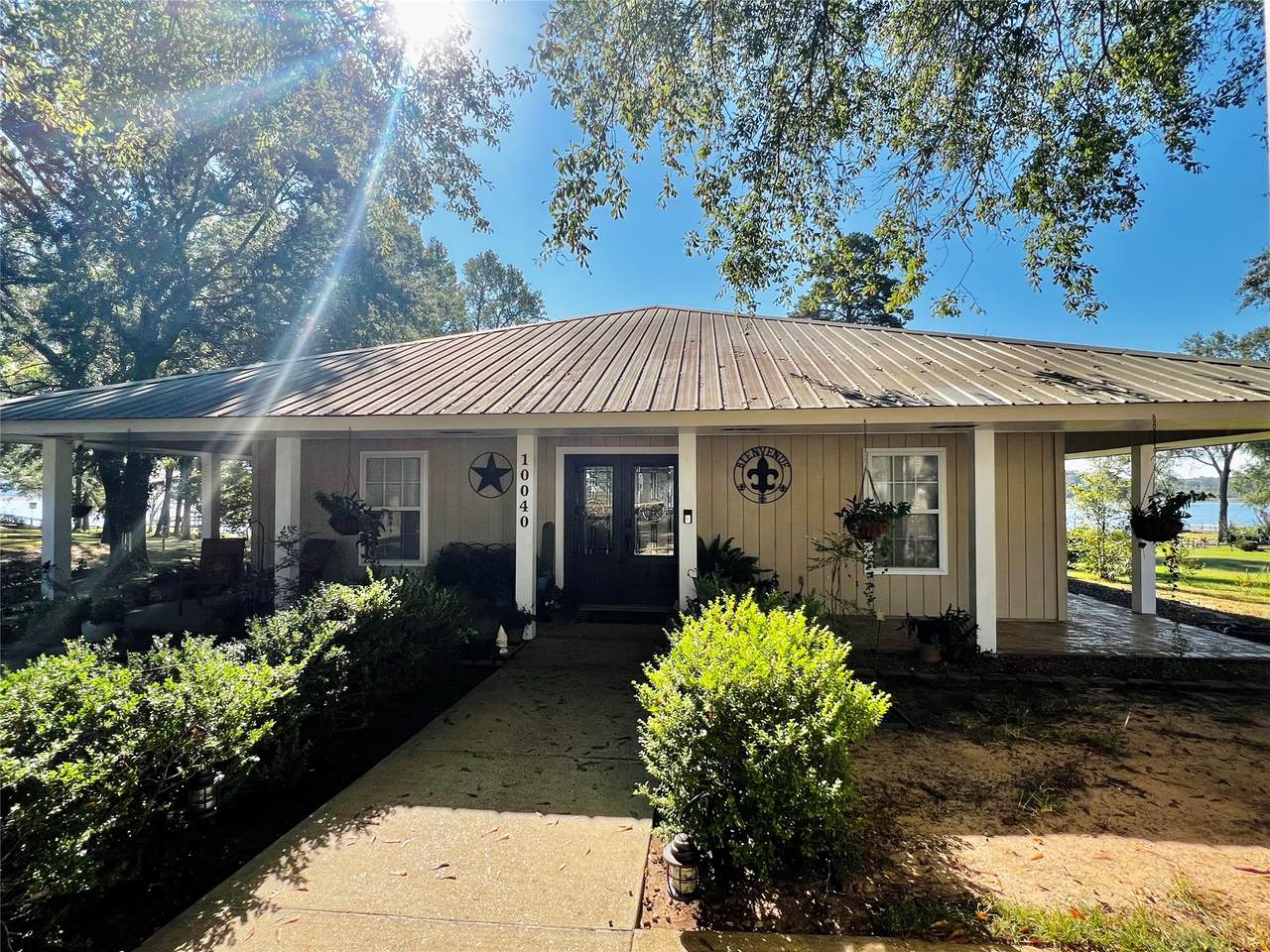 10040 Hwy 87 S - Photo 1