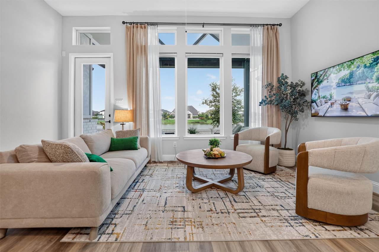 18207 Shoreline Vista Lane - Photo 1