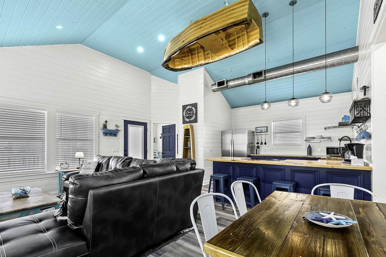 1014 Fort Velasco Drive - Photo 1