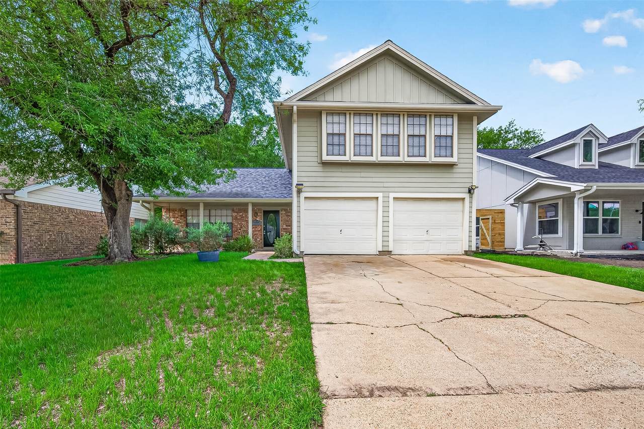10414 Green Valley Ln - Photo 1