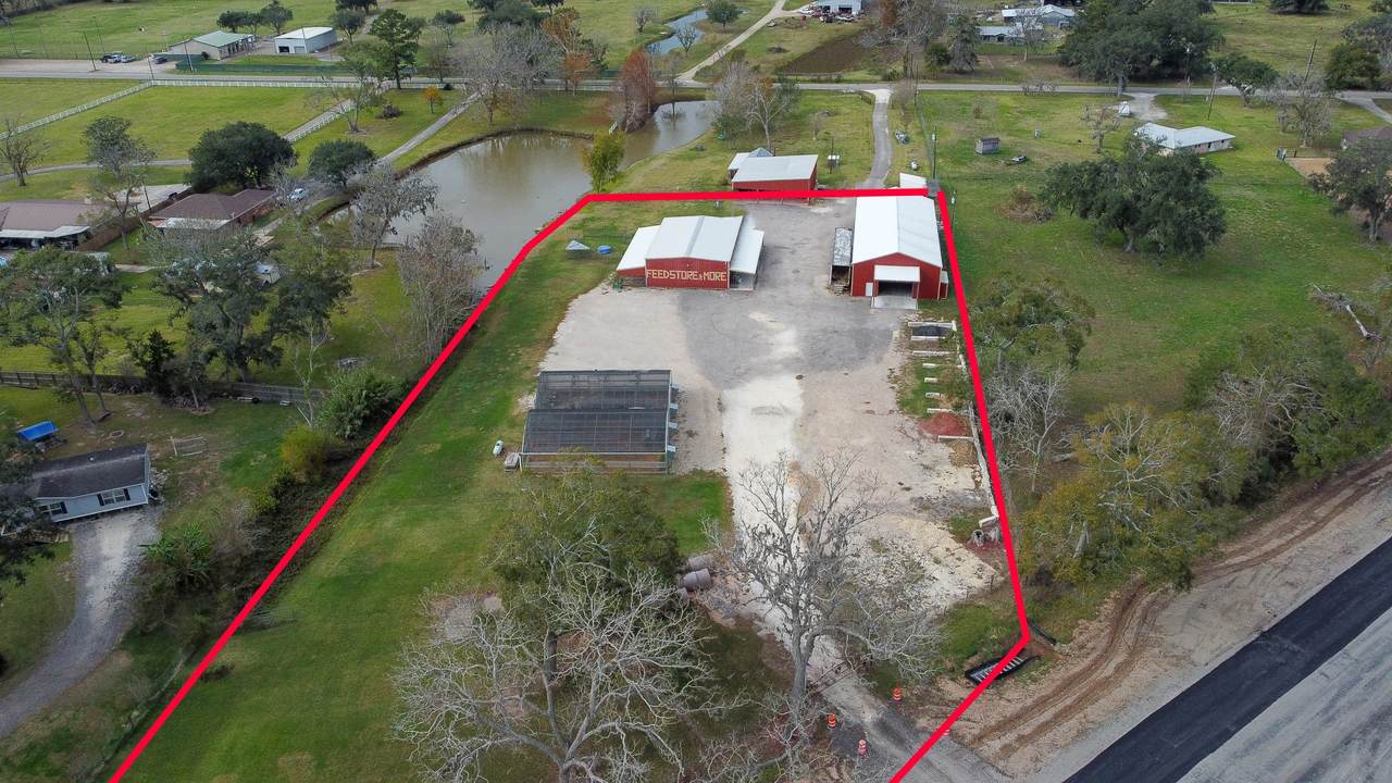 4228 County Road 507 - Photo 1