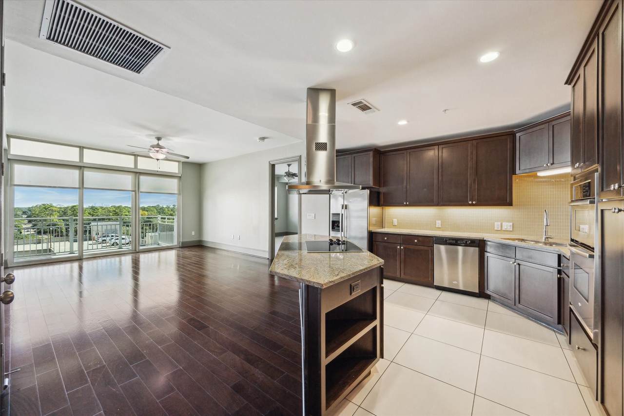 9870 Gaylord Drive - Photo 1