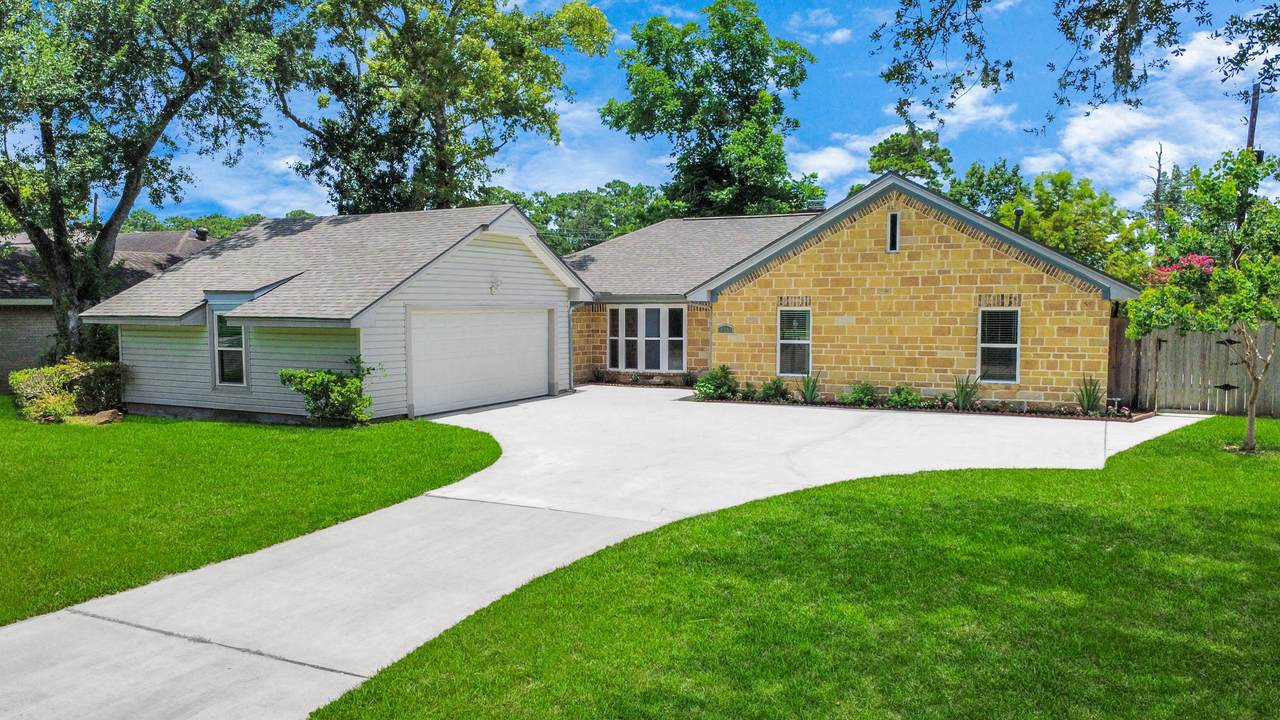 103 Cherry Tree Lane - Photo 1