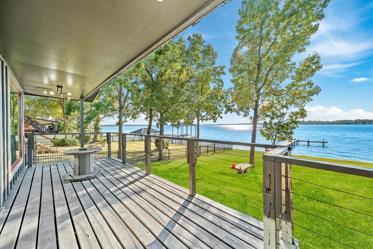 21063 Flaming Arrow Trl - Photo 1