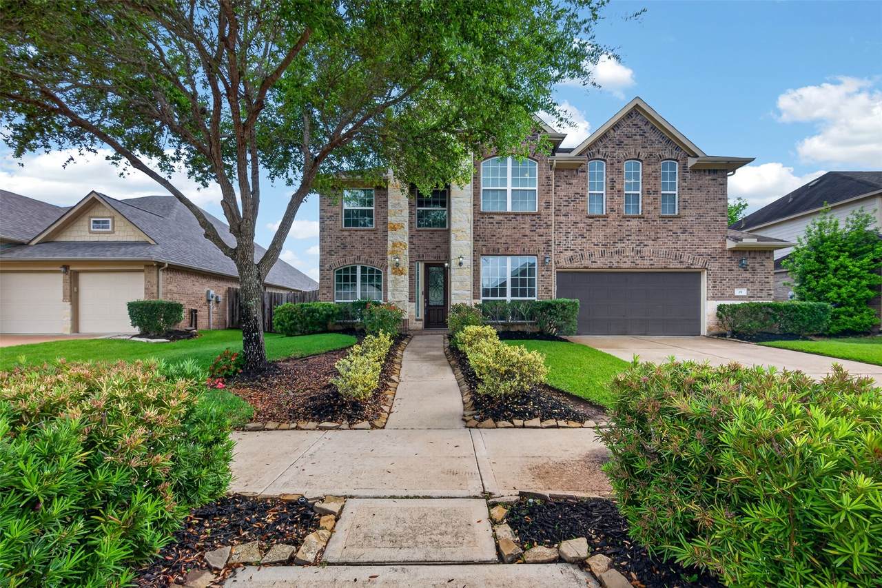19 Roma Ridge Drive - Photo 1