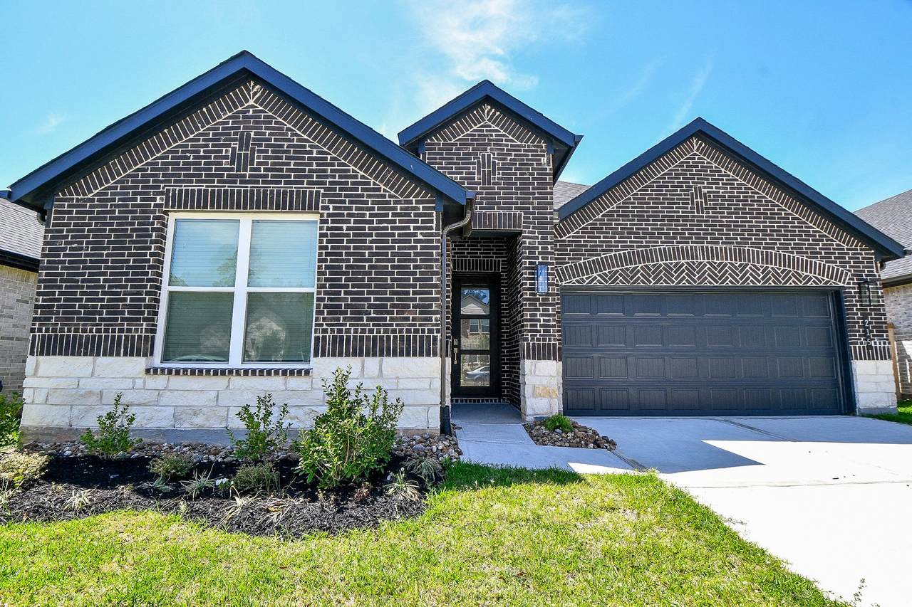 215 Springfield Terrace Court - Photo 1