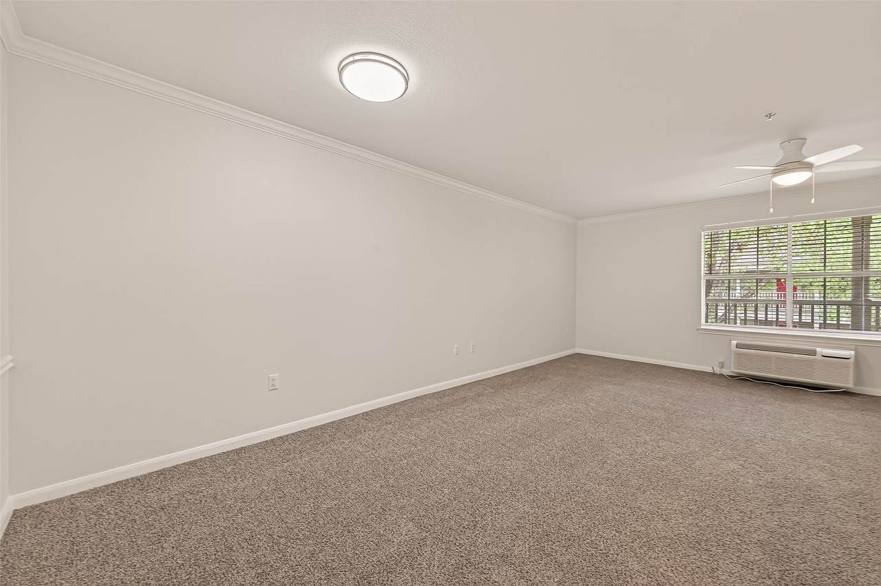 7575 Willow Chase Blvd - Photo 1