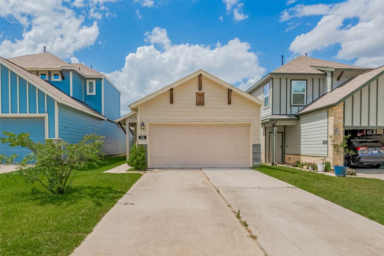 124 Camelot Place Court - Photo 1
