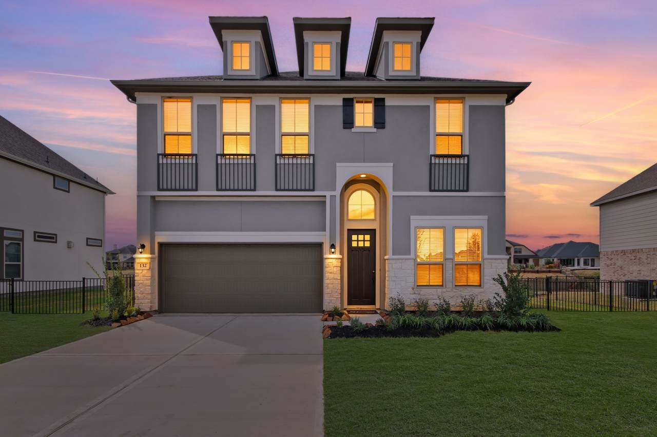 132 Peninsula Point Drive - Photo 1
