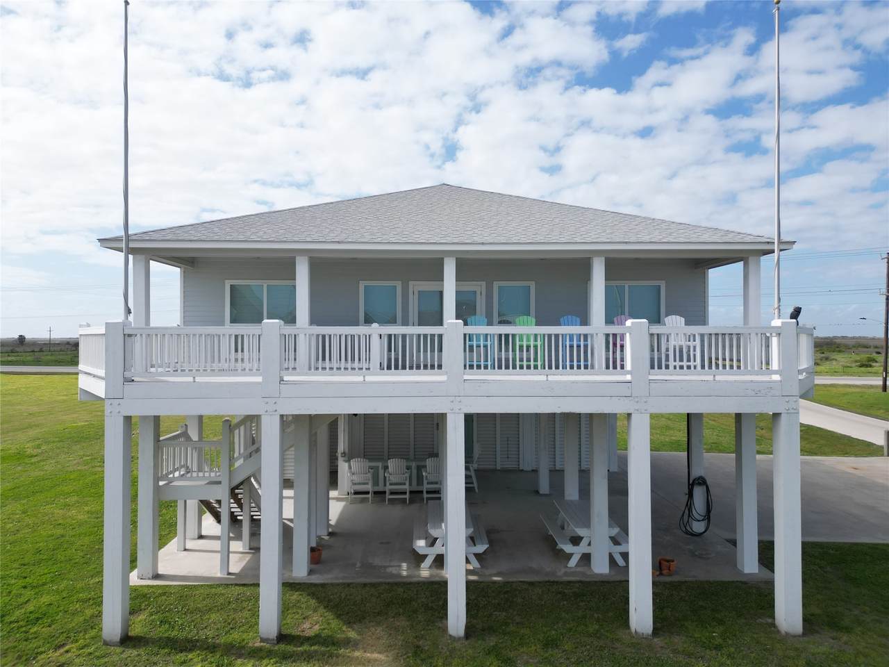 973 Sea Breeze - Photo 1