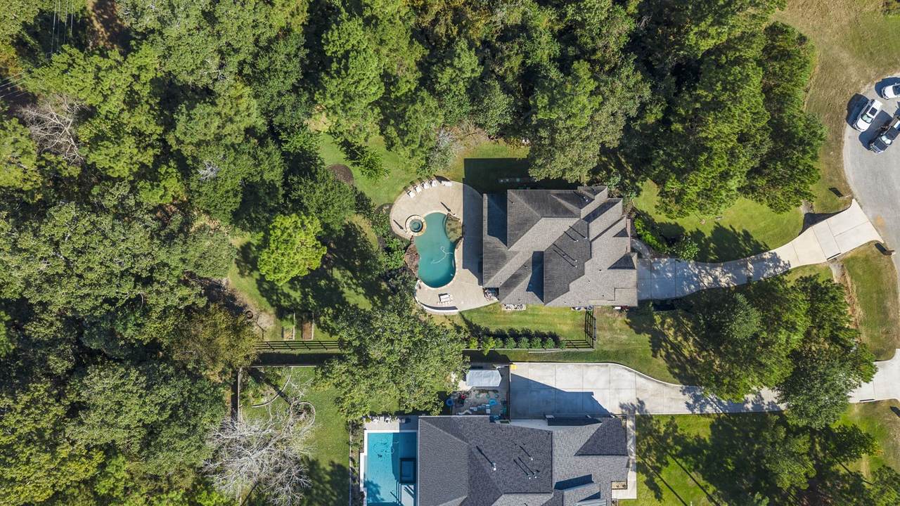 108 Port Au Prince Court - Photo 1