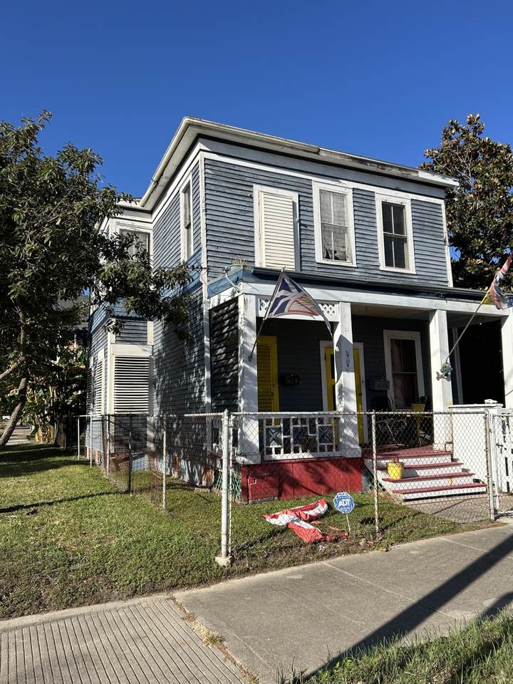1626 Church Street - Photo 1
