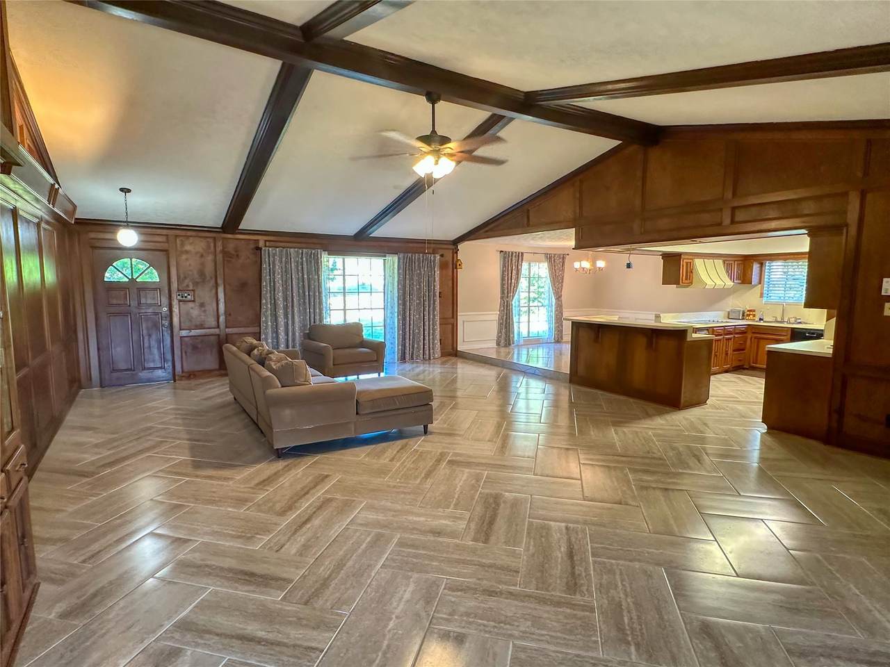 13767 Fm 2432 Road - Photo 1