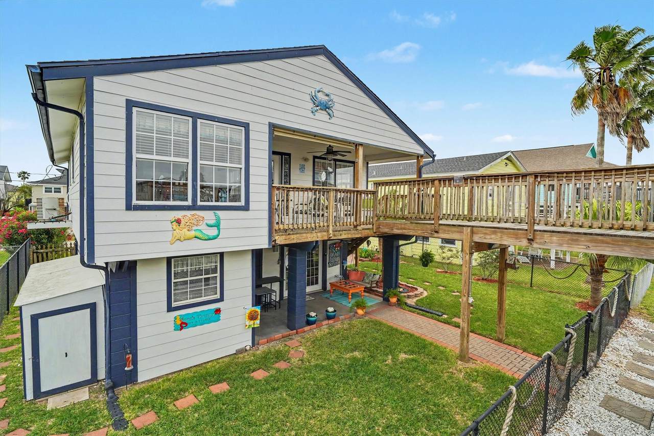 192 Barracuda Street - Photo 1