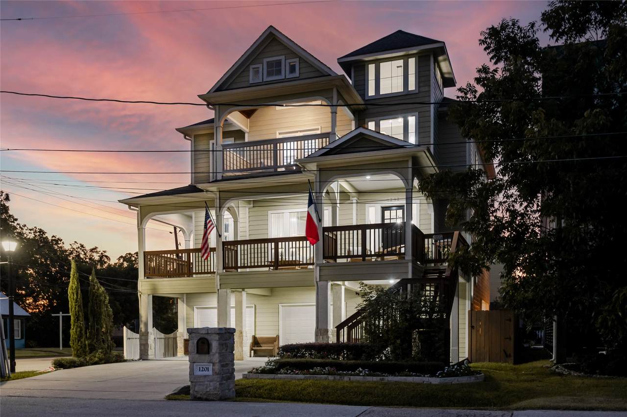 1201 Hall Avenue - Photo 1