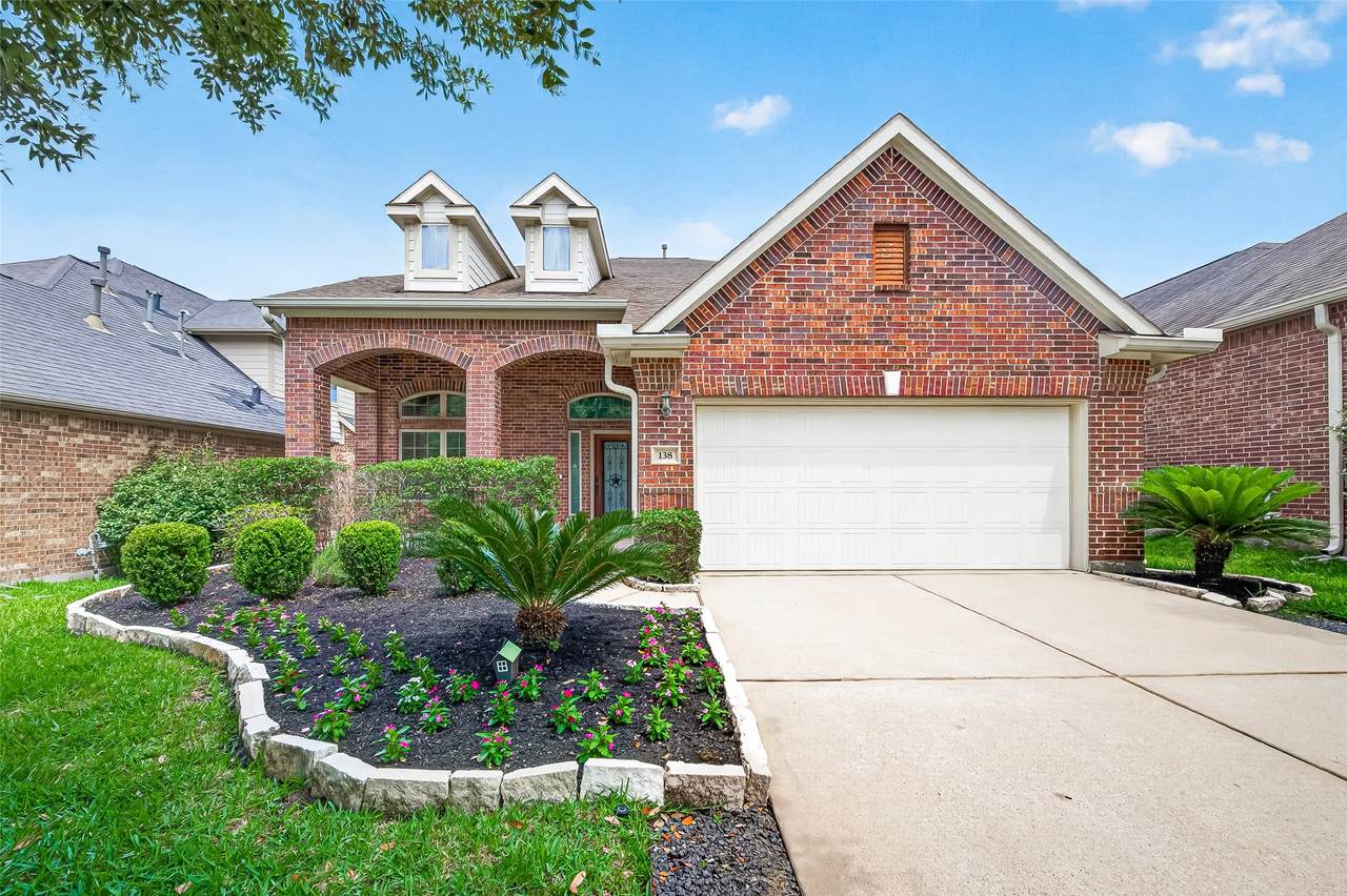 138 Sawbridge Circle - Photo 1