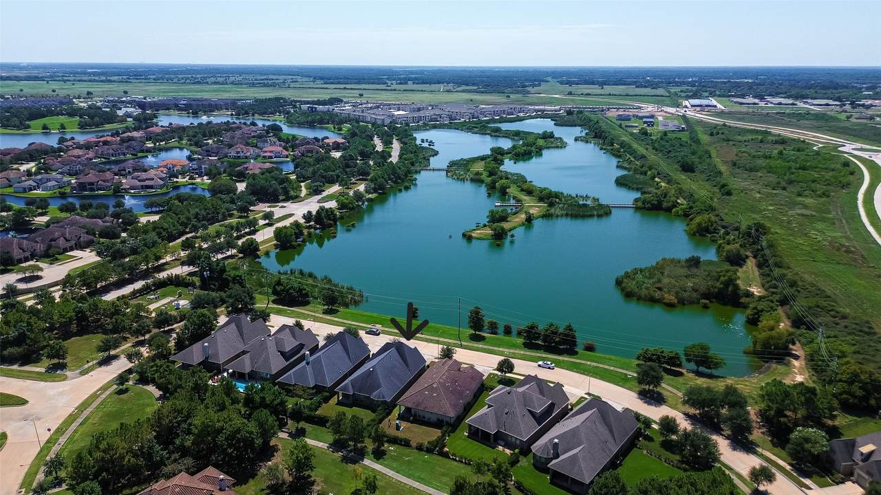 14 Cottage Glen Lane - Photo 1