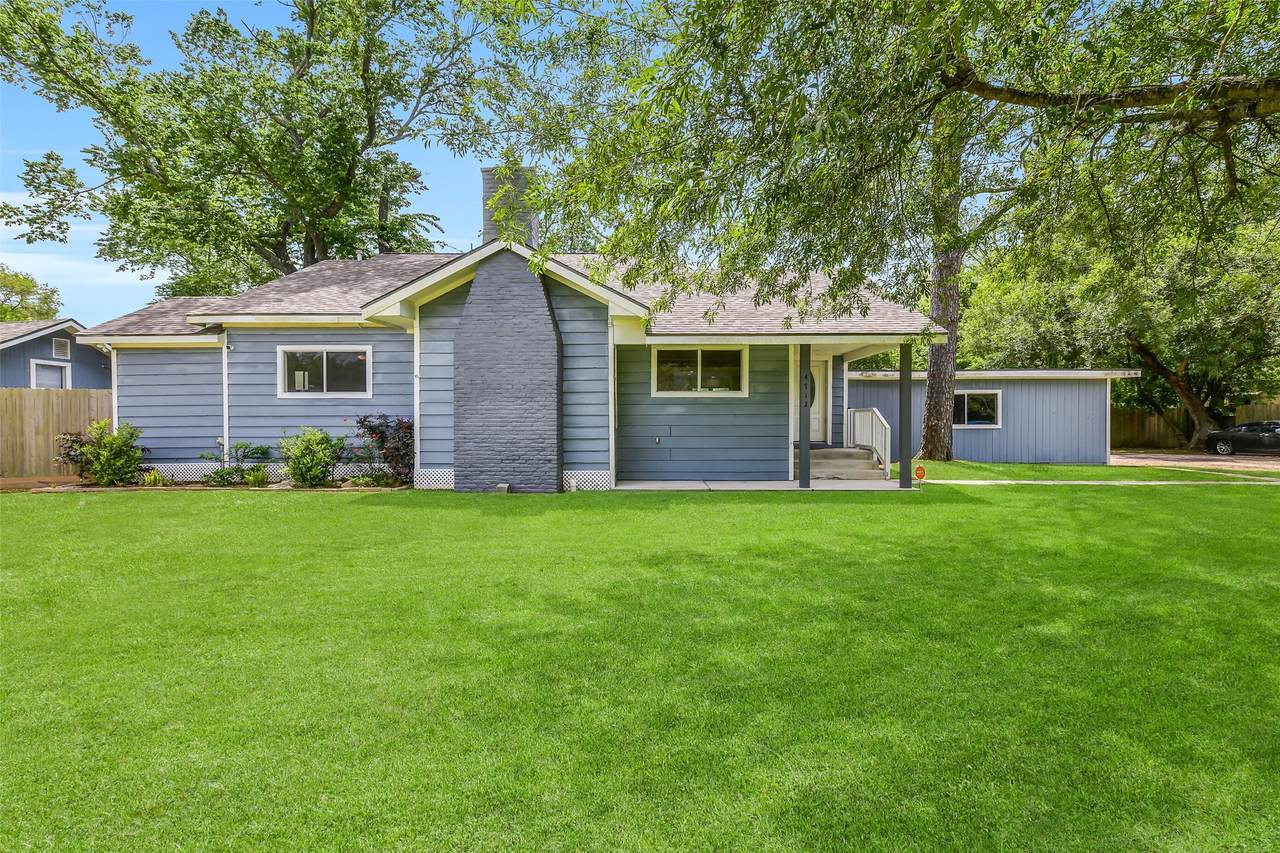 4712 33rd Street - Photo 1