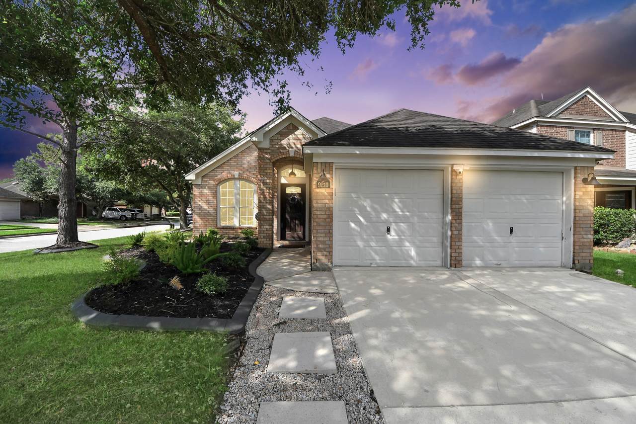 9210 Sunlit Park Drive - Photo 1