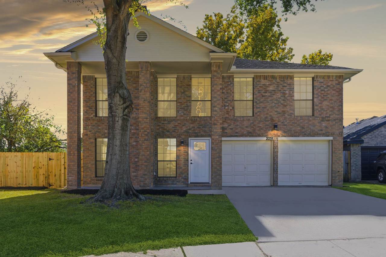 2035 Wildwood Ridge Dr - Photo 1