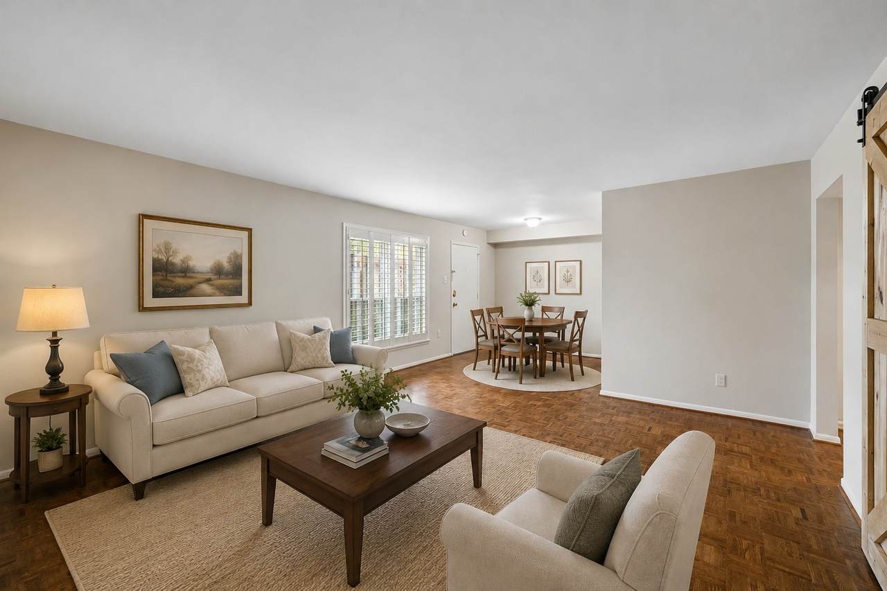 355 Post Oak Lane - Photo 1
