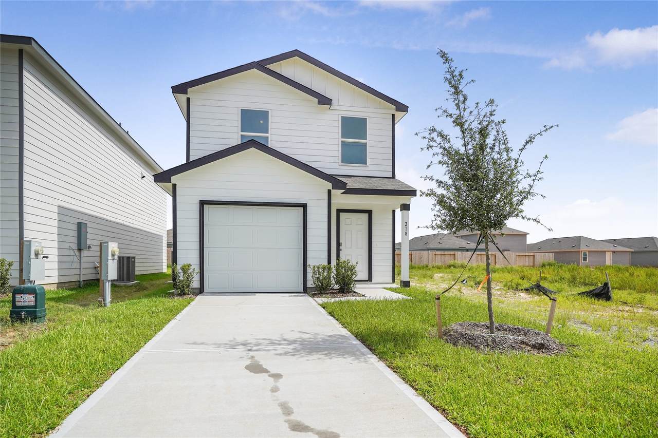 218 Road 590108 - Photo 1