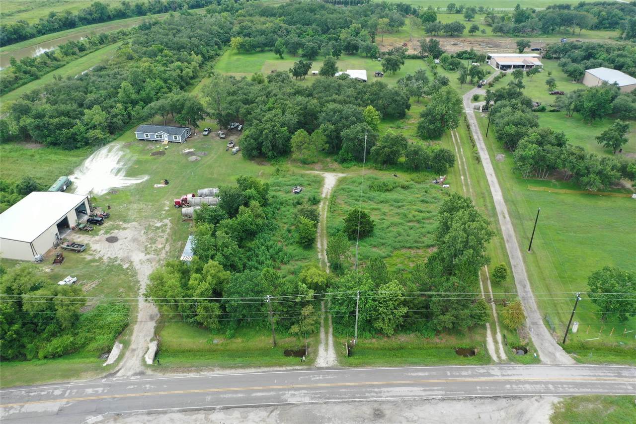 5110 Barbers Hill Road - Photo 1