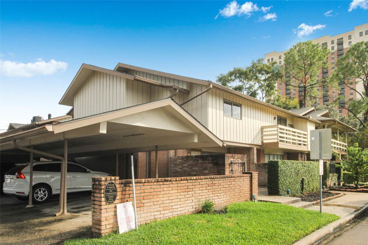 821 Ripple Creek Drive - Photo 1