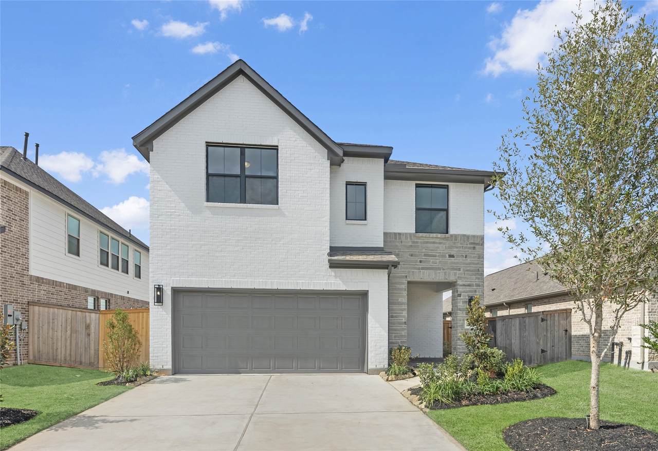 10427 Shining Dawn Way - Photo 1